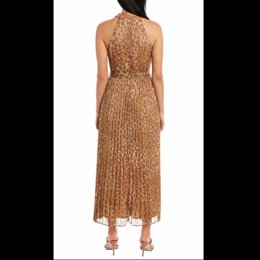 Taylor Dress π HOST PICK π - Picture 6 of 11